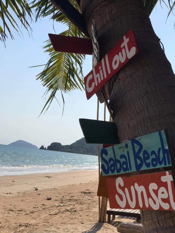 Sabai Beach Resort Koh Mak Exterior photo